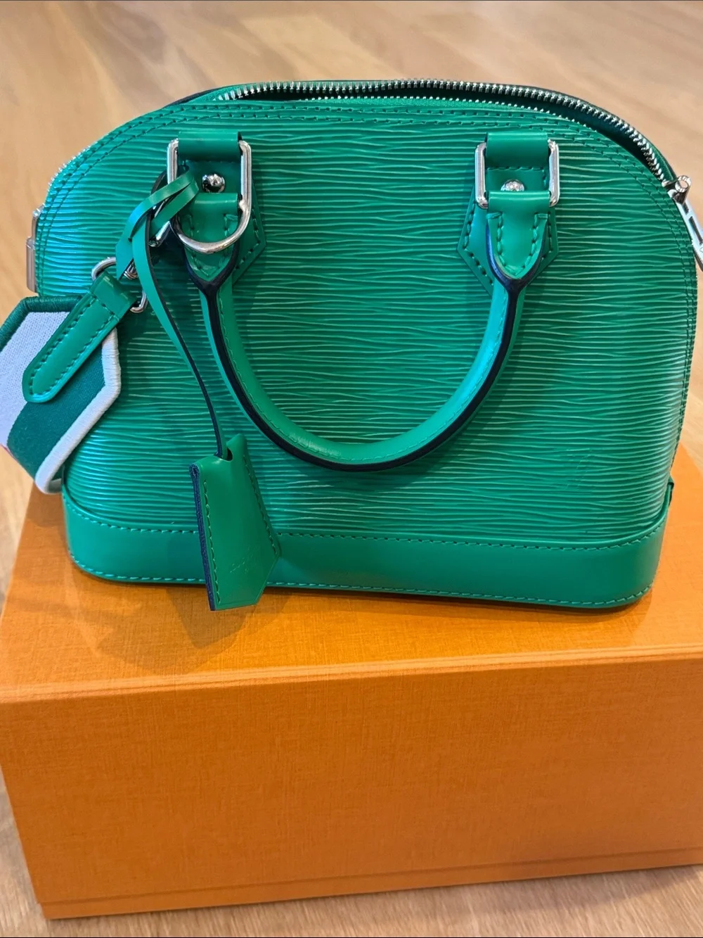 Louis Vuitton Alma bb in Serpentine Green Epi Leather